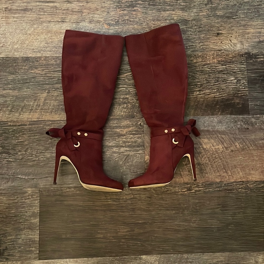 Maroon suede heeled boots